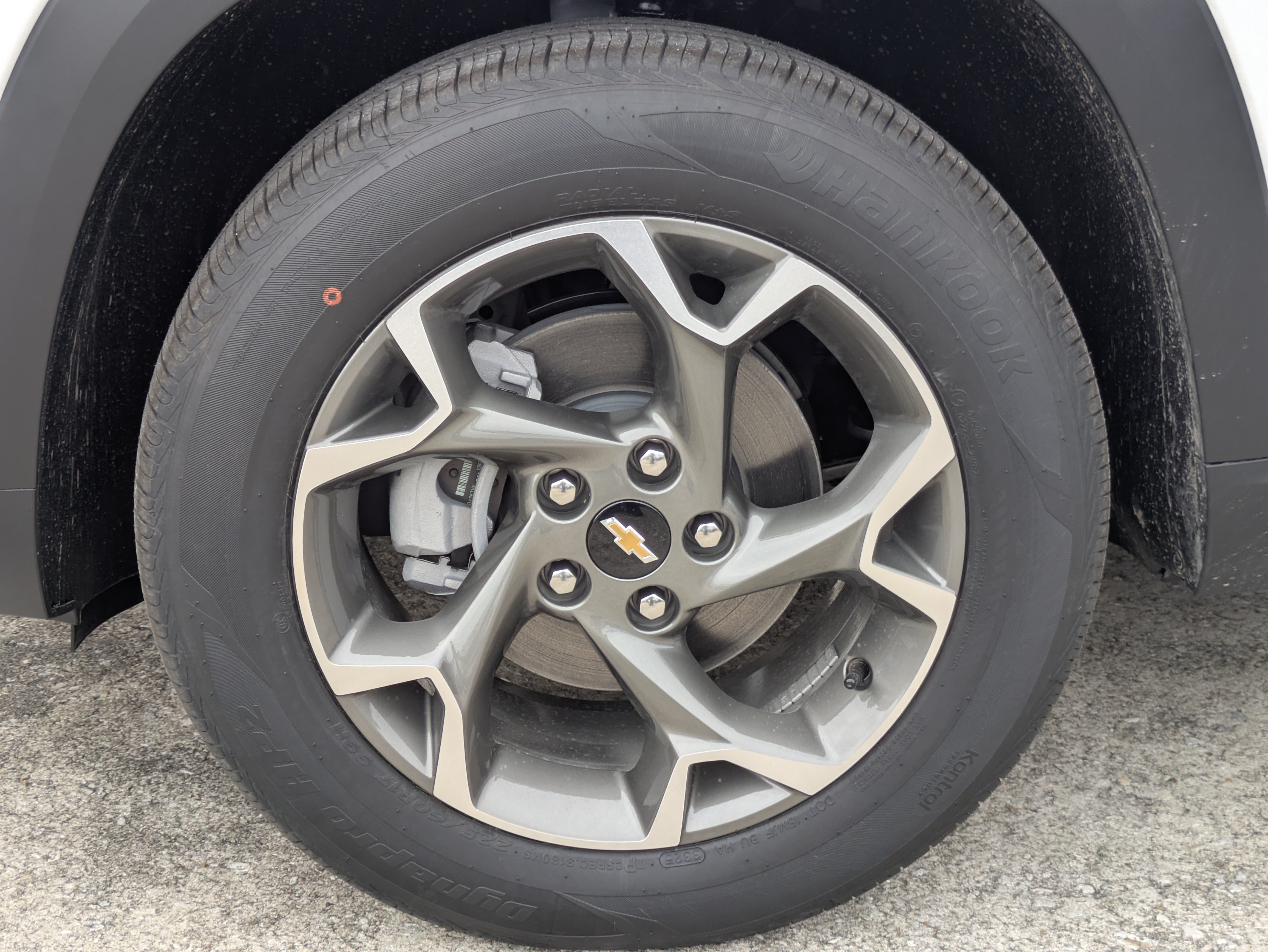 New 2026 Chevrolet Trax LT w/ Driver Confidence Package FWD image 29