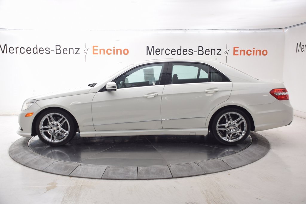 Used 2011 Mercedes-Benz E 350 Sedan image 3