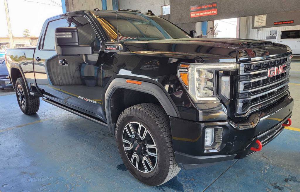 Used 2022 GMC Sierra 2500 AT4 w/ AT4 Preferred Package image 3