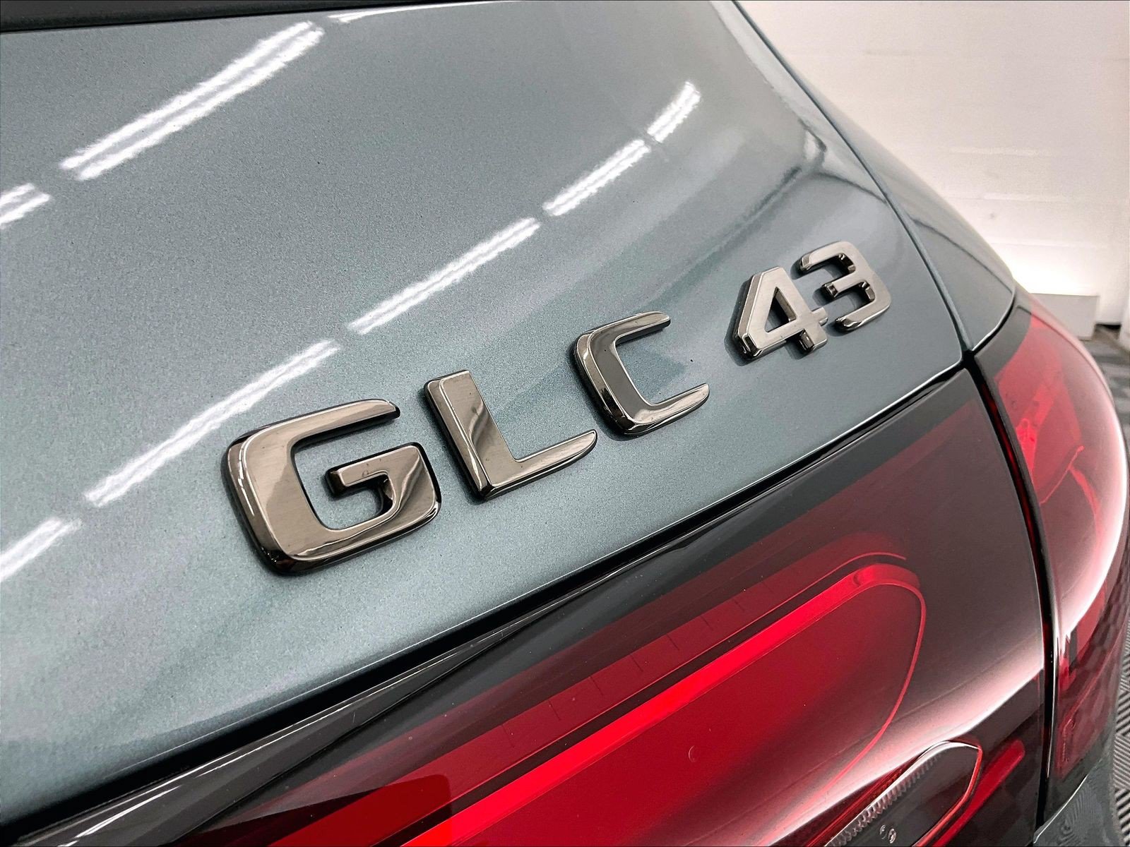 Used 2026 Mercedes-Benz GLC 43 AMG 4MATIC image 32