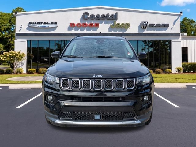 Used 2022 Jeep Compass Limited AWD/4WD image 9