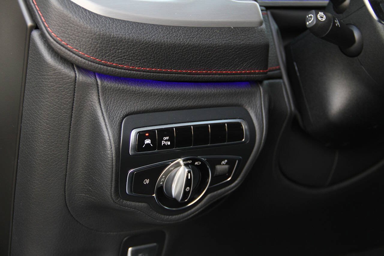 Used 2020 Mercedes-Benz G 63 AMG 4MATIC w/ G Manufaktur Interior Package image 25