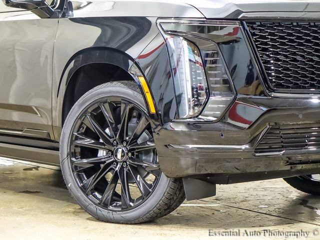 New 2026 Cadillac Escalade ESV Platinum Sport w/ LPO, ONYX Package AWD/4WD image 4