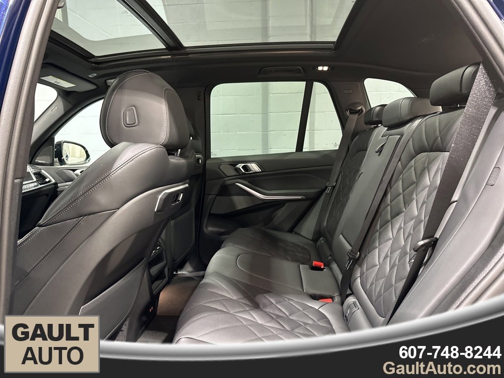 New 2026 BMW X5 xDrive40i w/ M Sport Package image 16