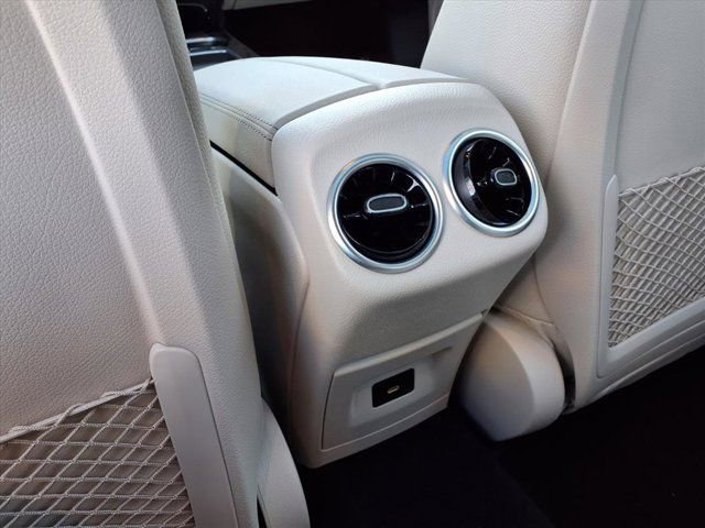 Used 2025 Mercedes-Benz CLA 250 image 19