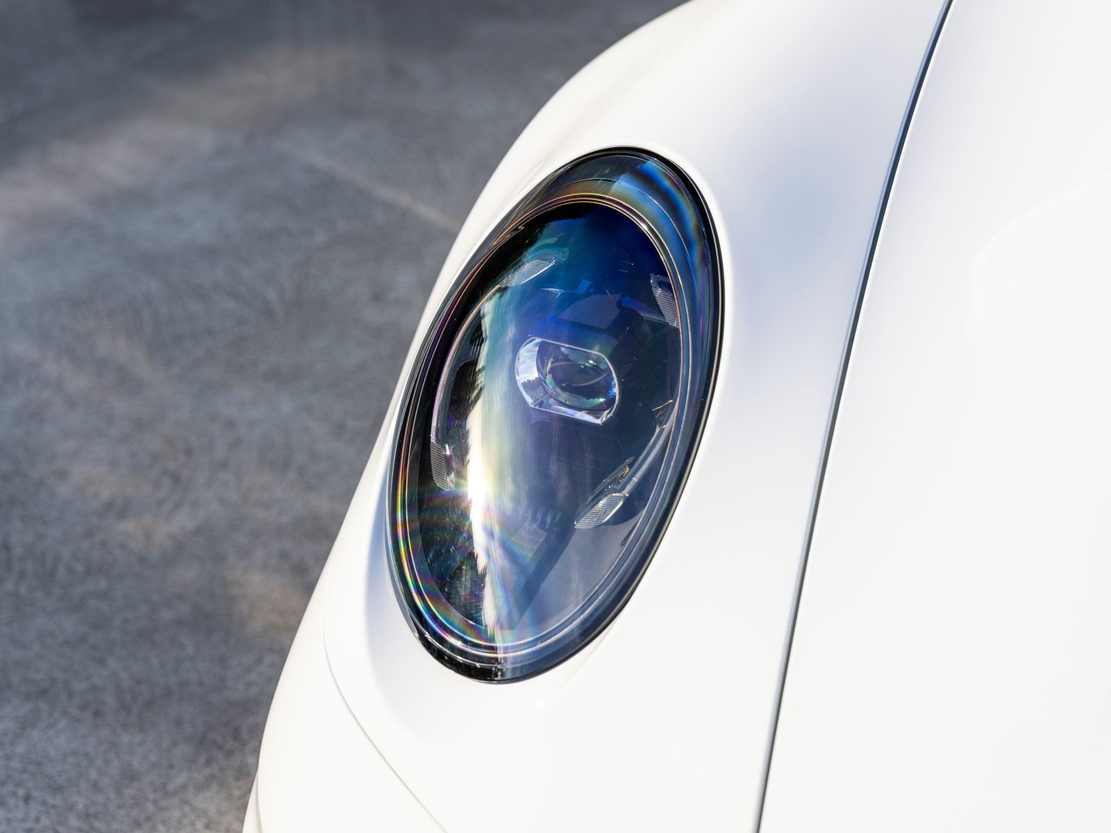 Certified 2025 Porsche 911 Carrera 4 GTS image 14