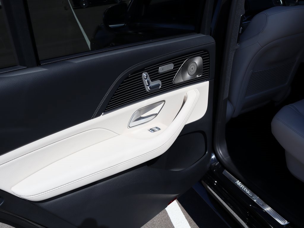 New 2026 Mercedes-Benz GLS 450 4MATIC image 22