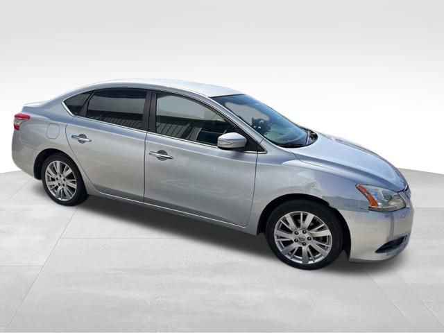 Used 2013 Nissan Sentra SL w/ Navigation Pkg image 2