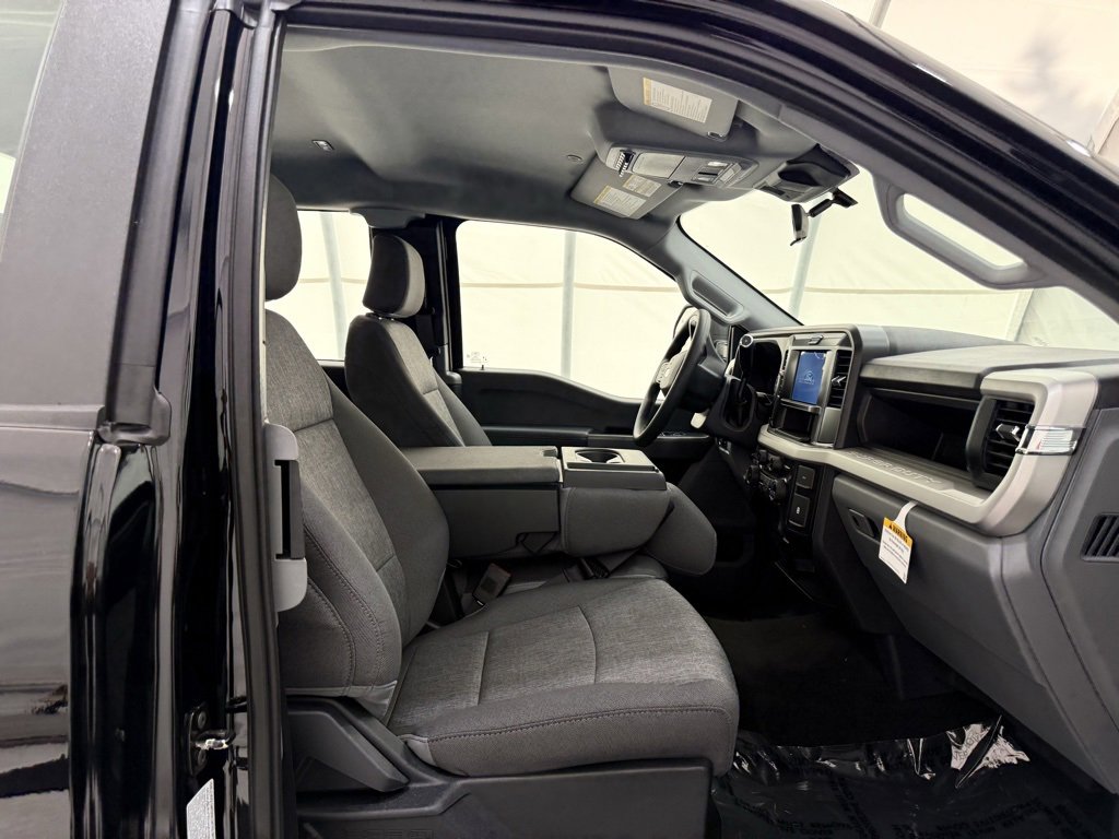New 2026 Ford F350 4x4 SuperCab Super Duty image 18