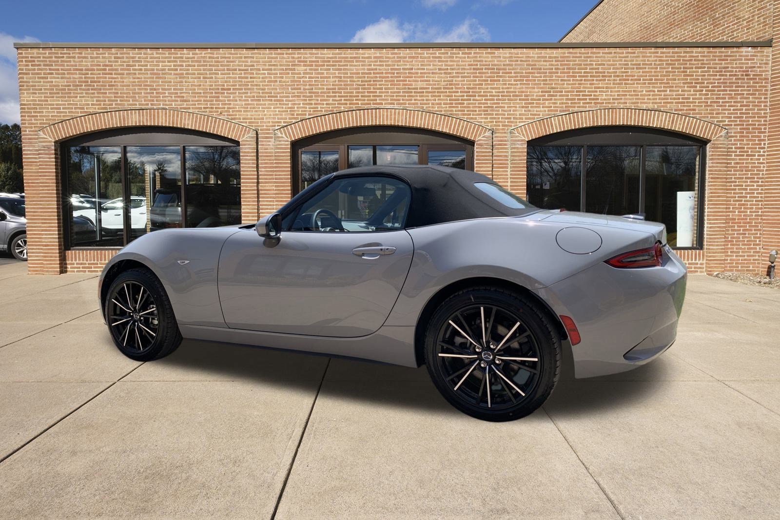 New 2025 MAZDA MX-5 Miata Grand Touring w/ Weather Package image 6