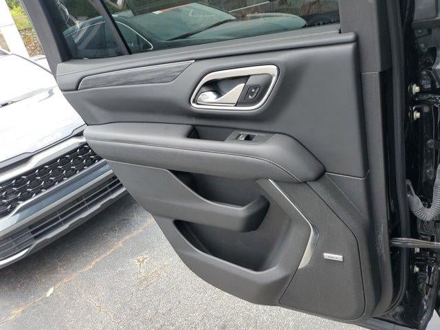Used 2023 GMC Yukon SLT RWD image 12