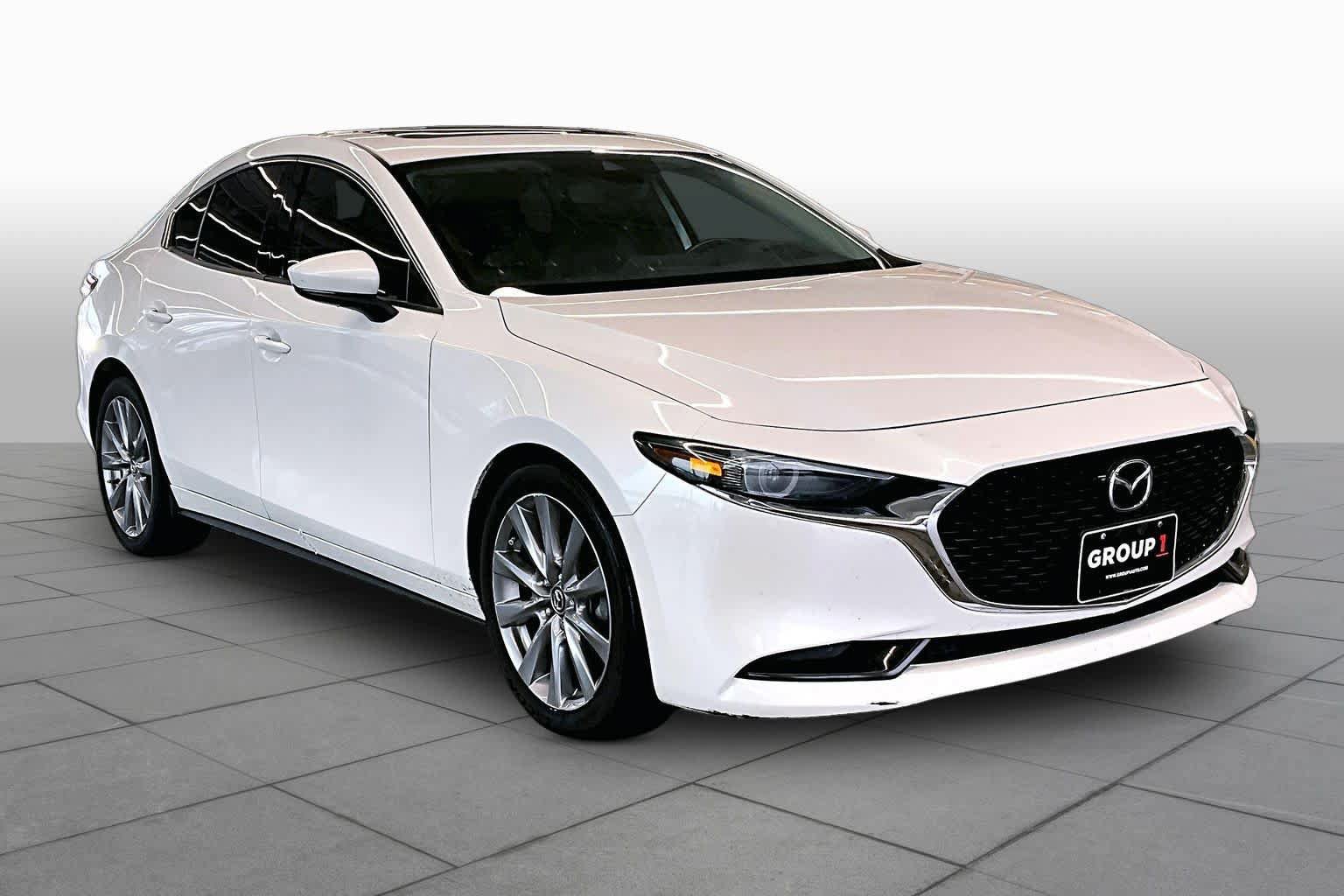 Used 2019 MAZDA MAZDA3 Sedan w/ Premium Package FWD image 3