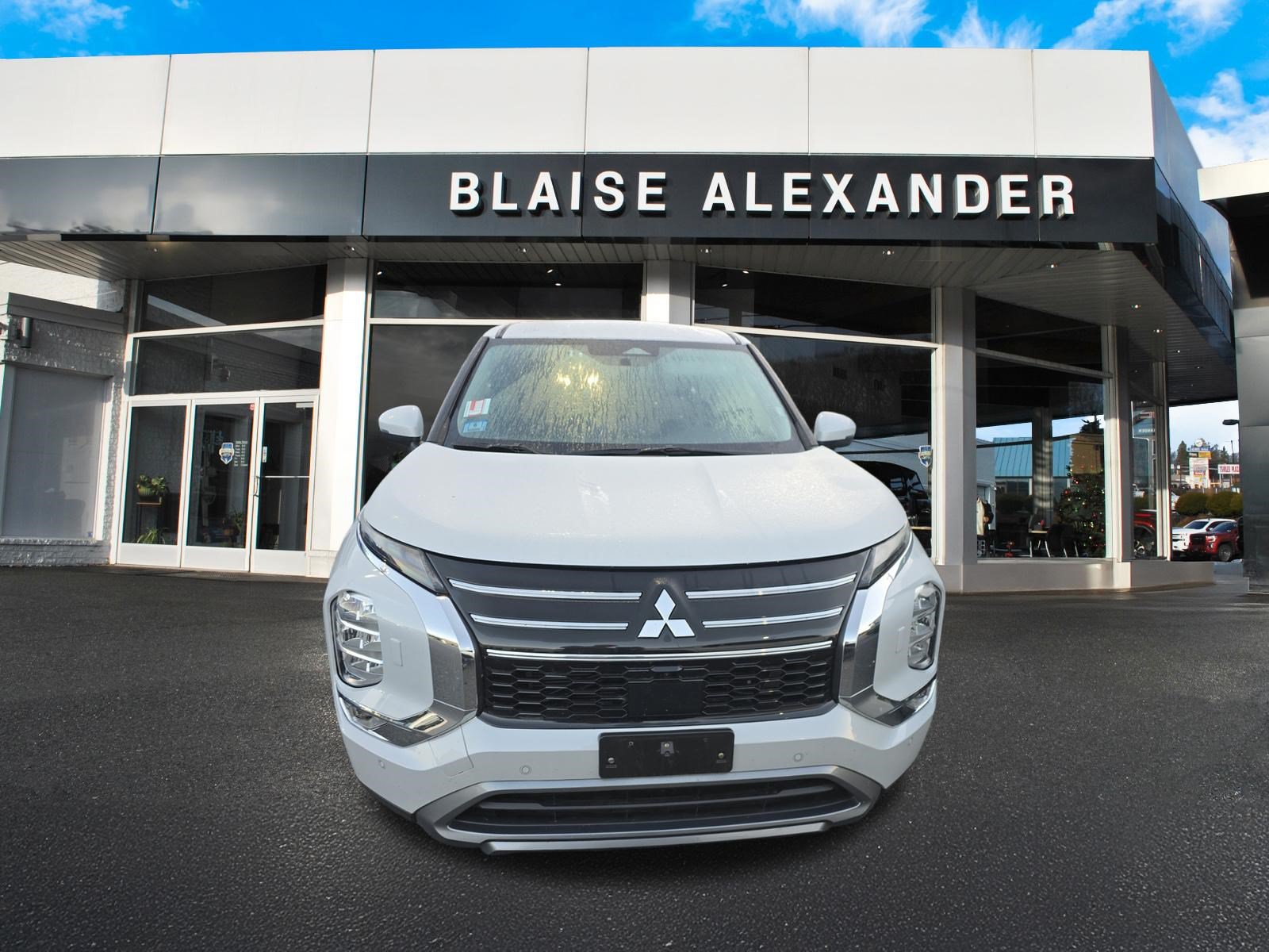 Used 2025 Mitsubishi Outlander SE AWD/4WD image 9