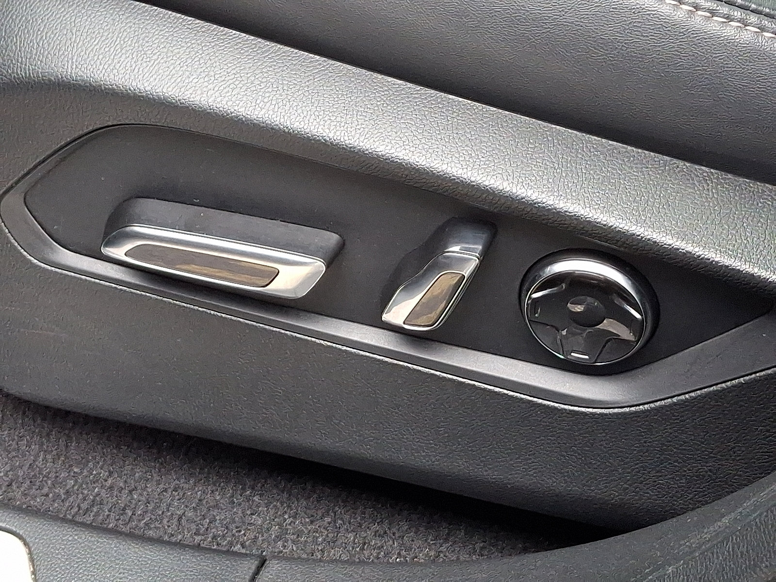 Used 2021 Acura RDX AWD w/ Technology Package image 30