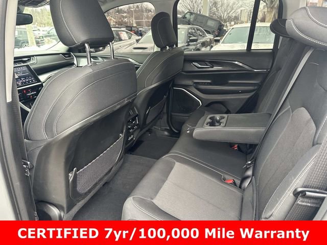 Used 2022 Jeep Grand Cherokee Laredo w/ Luxury Tech Group I image 14