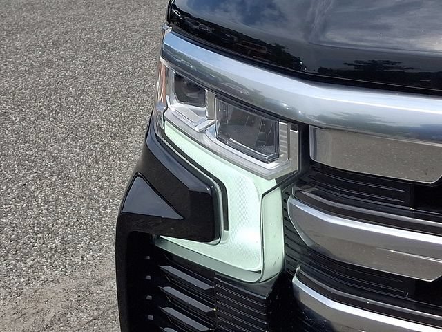 Used 2024 Chevrolet Silverado 1500 High Country w/ Technology Package AWD/4WD image 30