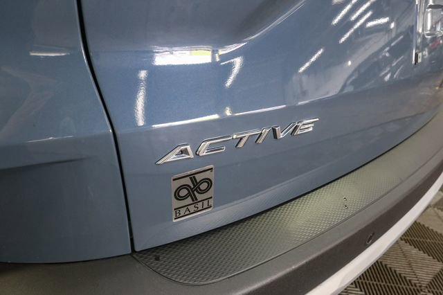 Used 2023 Ford Escape Active w/ Tech Pack #2 AWD/4WD image 9
