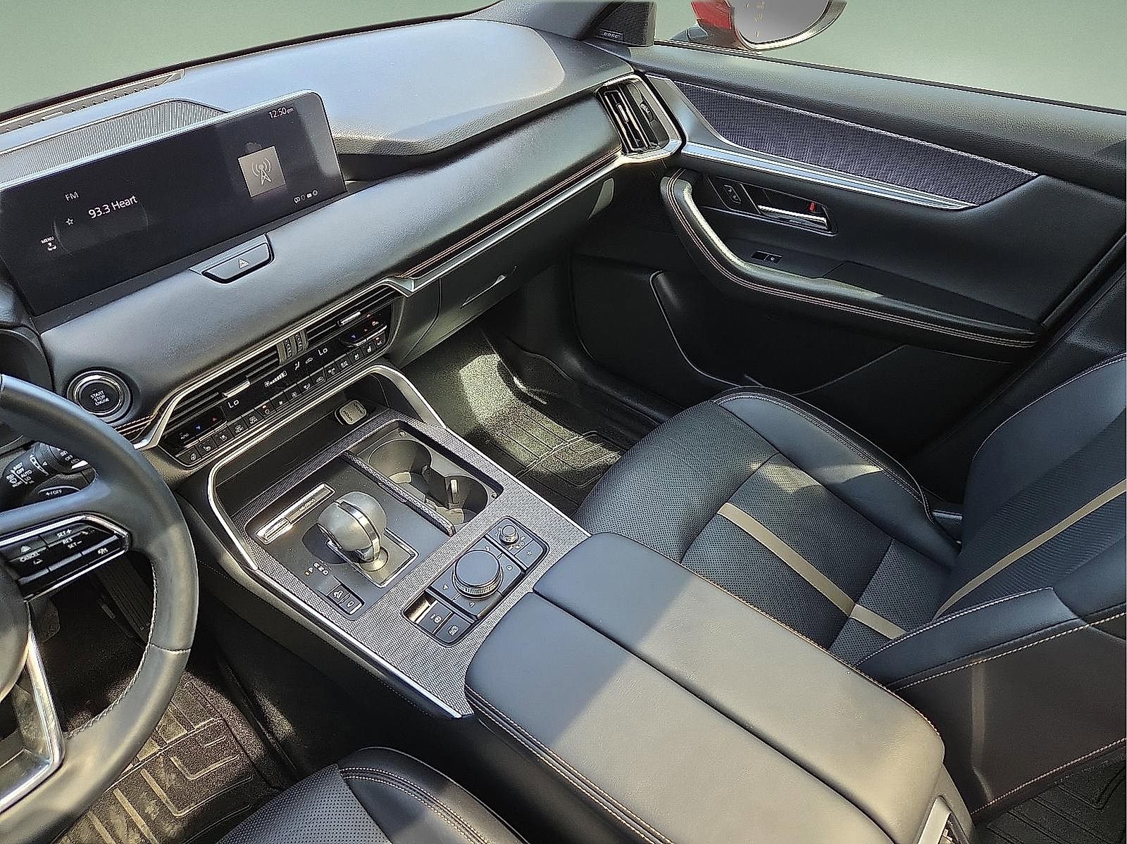 Used 2024 MAZDA CX-90 3.3 Turbo w/ Premium Plus Pkg image 13