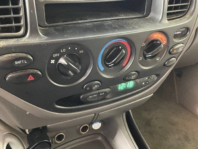 Used 2006 Toyota Tundra SR5 w/ TRD Off-Road Pkg AWD/4WD image 8