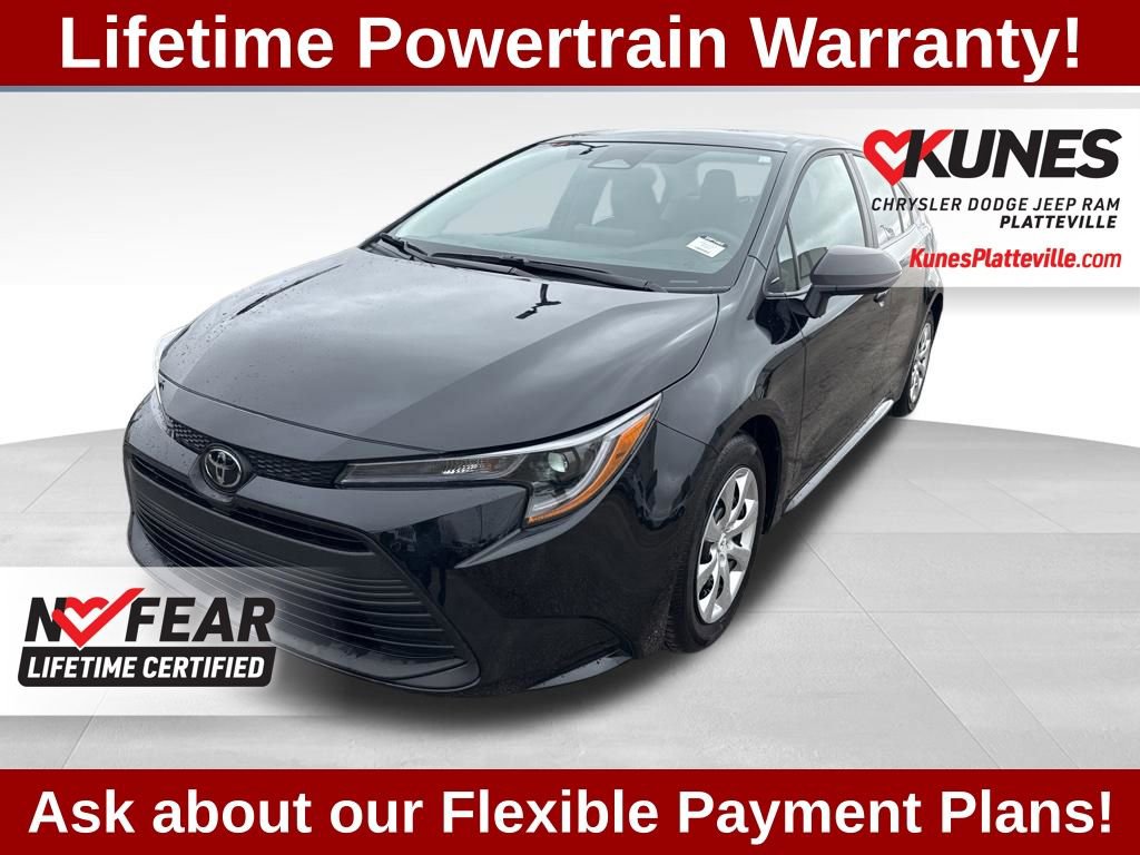 Used 2025 Toyota Corolla LE FWD image 8