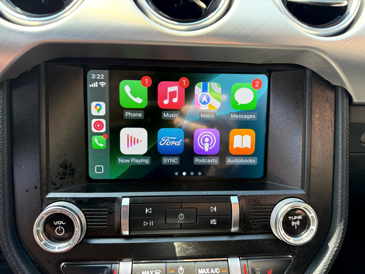 Used 2019 Ford Mustang Premium image 11