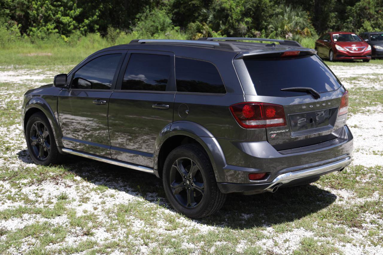 Used 2018 Dodge Journey Crossroad AWD/4WD image 5