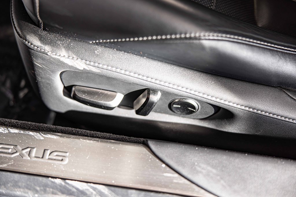 Used 2018 Lexus LC 500 Coupe image 21