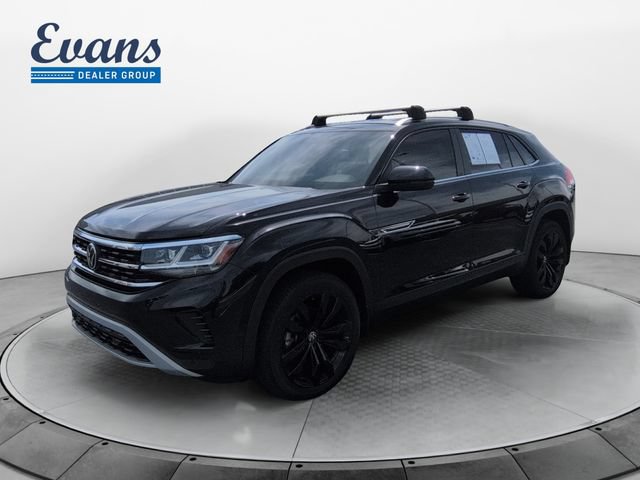 Used 2023 Volkswagen Atlas Cross Sport SE w/ Black Wheel Package AWD/4WD image 1