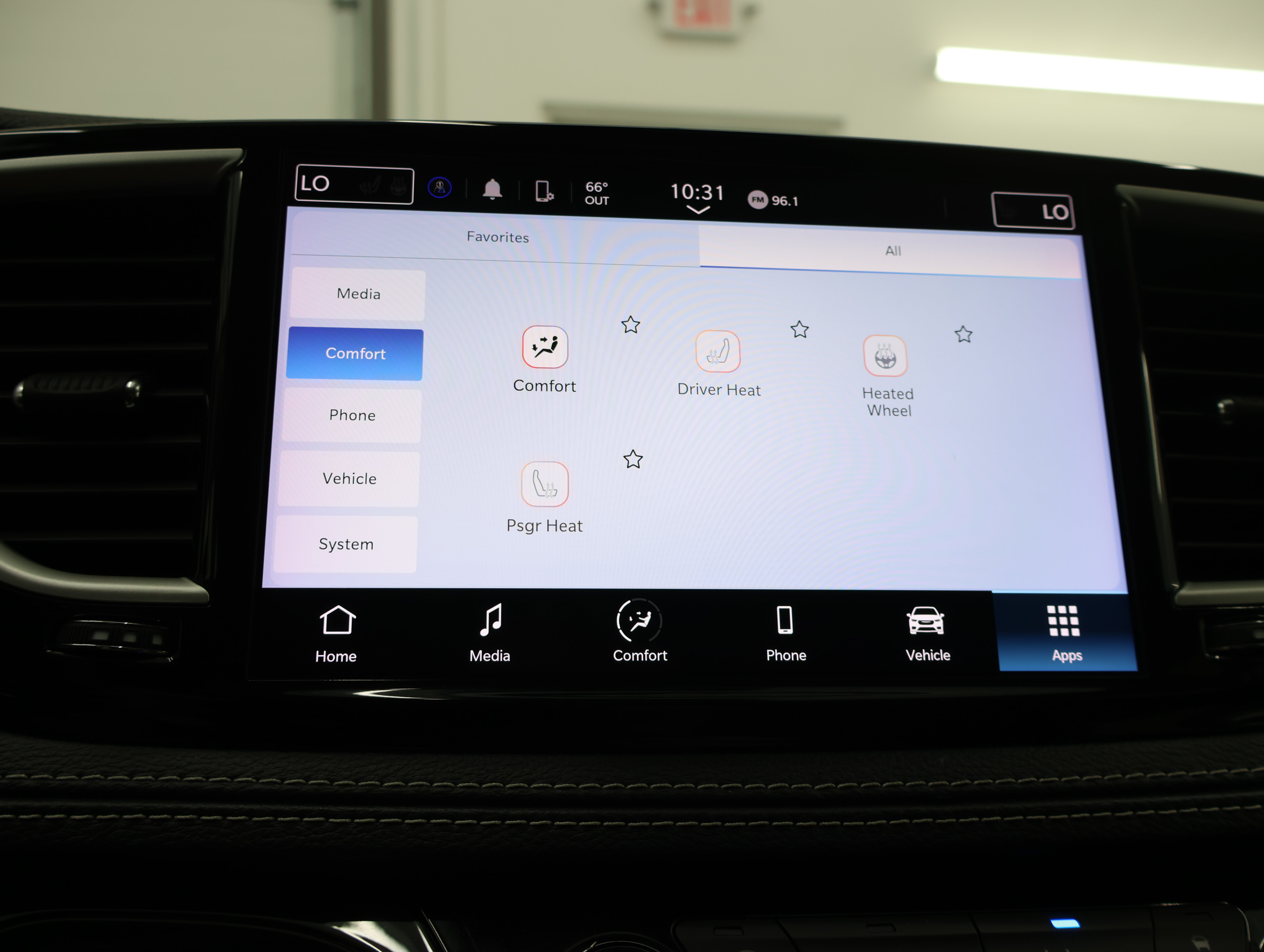 Used 2024 Chrysler Pacifica Touring-L FWD image 52