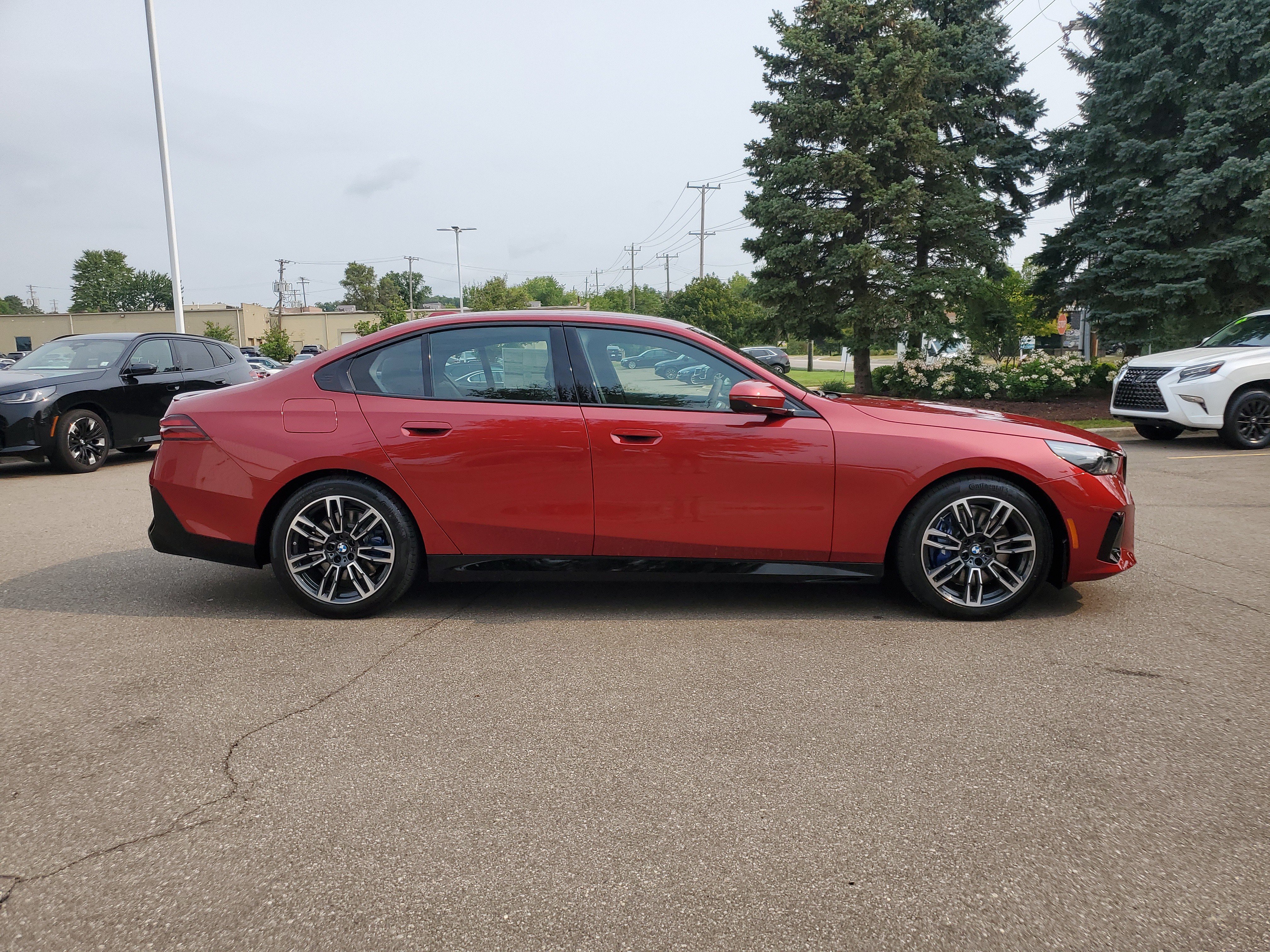 New 2027 BMW 540i xDrive w/ M Sport Package AWD/4WD image 6