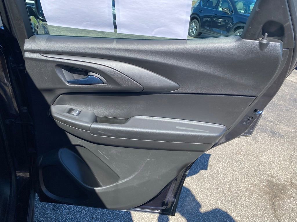Used 2021 Chevrolet TrailBlazer LS FWD image 24