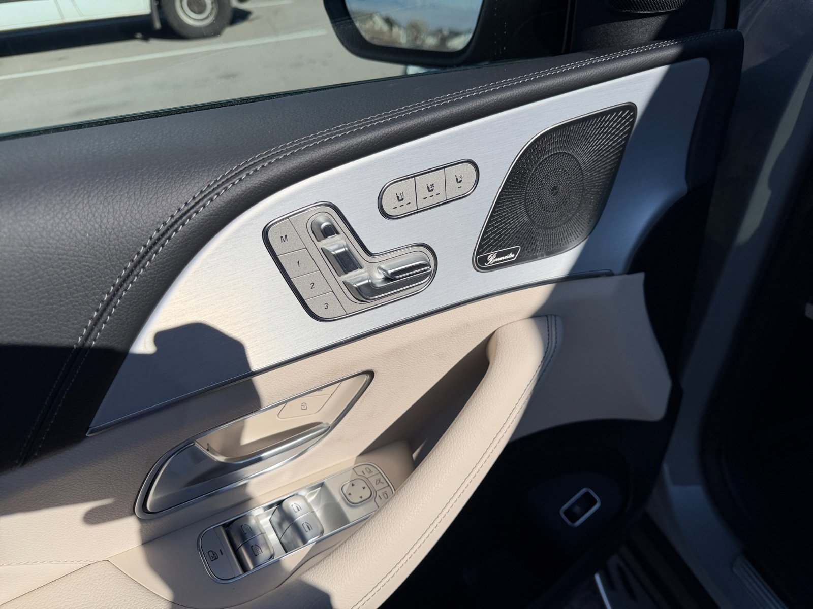 New 2026 Mercedes-Benz GLE 580 4MATIC image 16