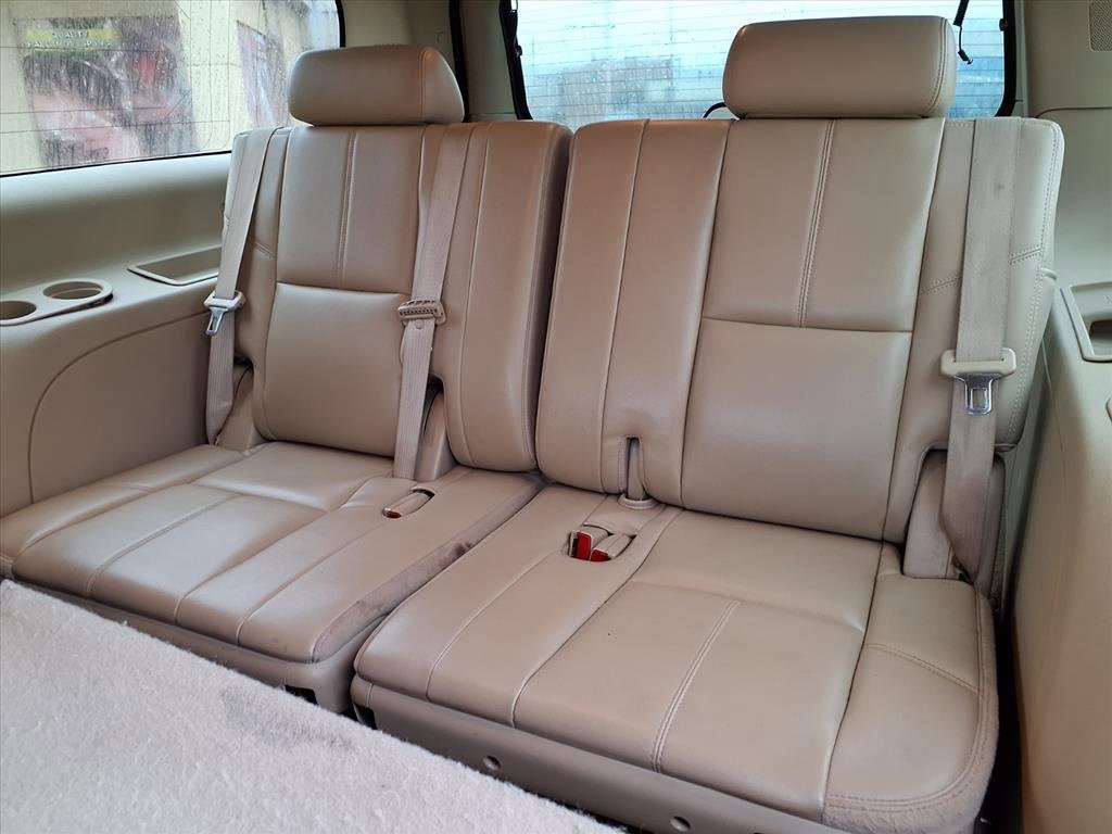 Used 2012 GMC Yukon XL SLT w/ SLT-2 Equipment Package image 15