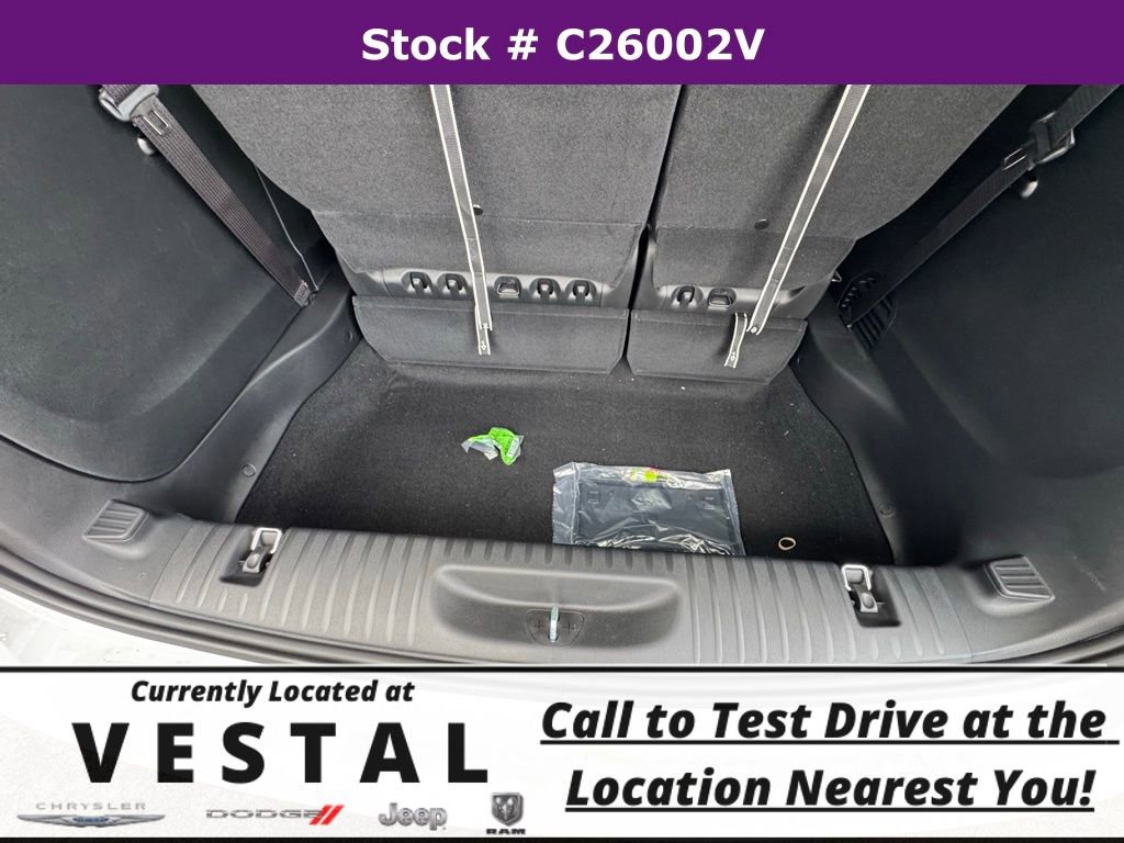 New 2026 Chrysler Pacifica Select AWD/4WD image 25