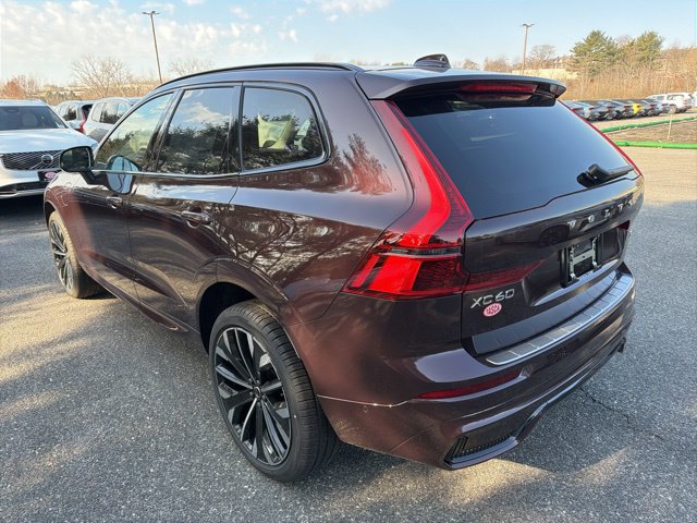 New 2026 Volvo XC60 T8 Ultra w/ Protection Package Premier AWD/4WD image 5