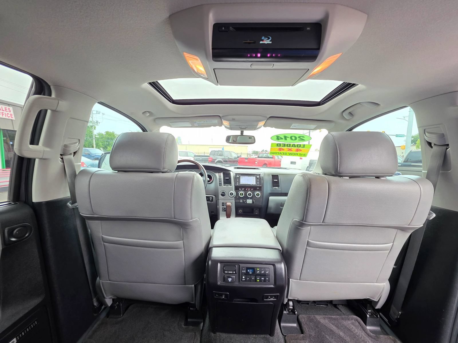 Used 2014 Toyota Sequoia Platinum AWD/4WD image 14