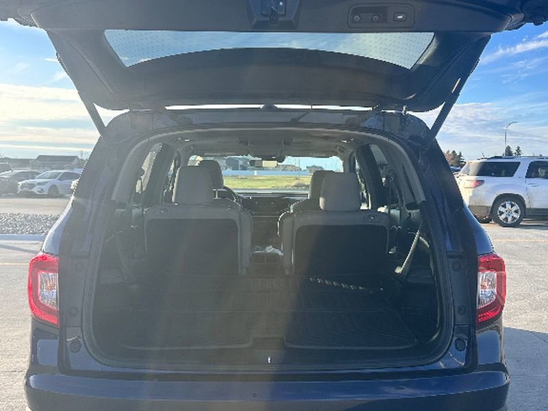 Used 2022 Honda Pilot Elite image 7