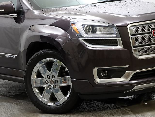 Used 2015 GMC Acadia Denali image 3