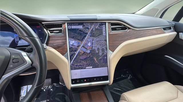 Used 2017 Tesla Model X 90D AWD/4WD image 26