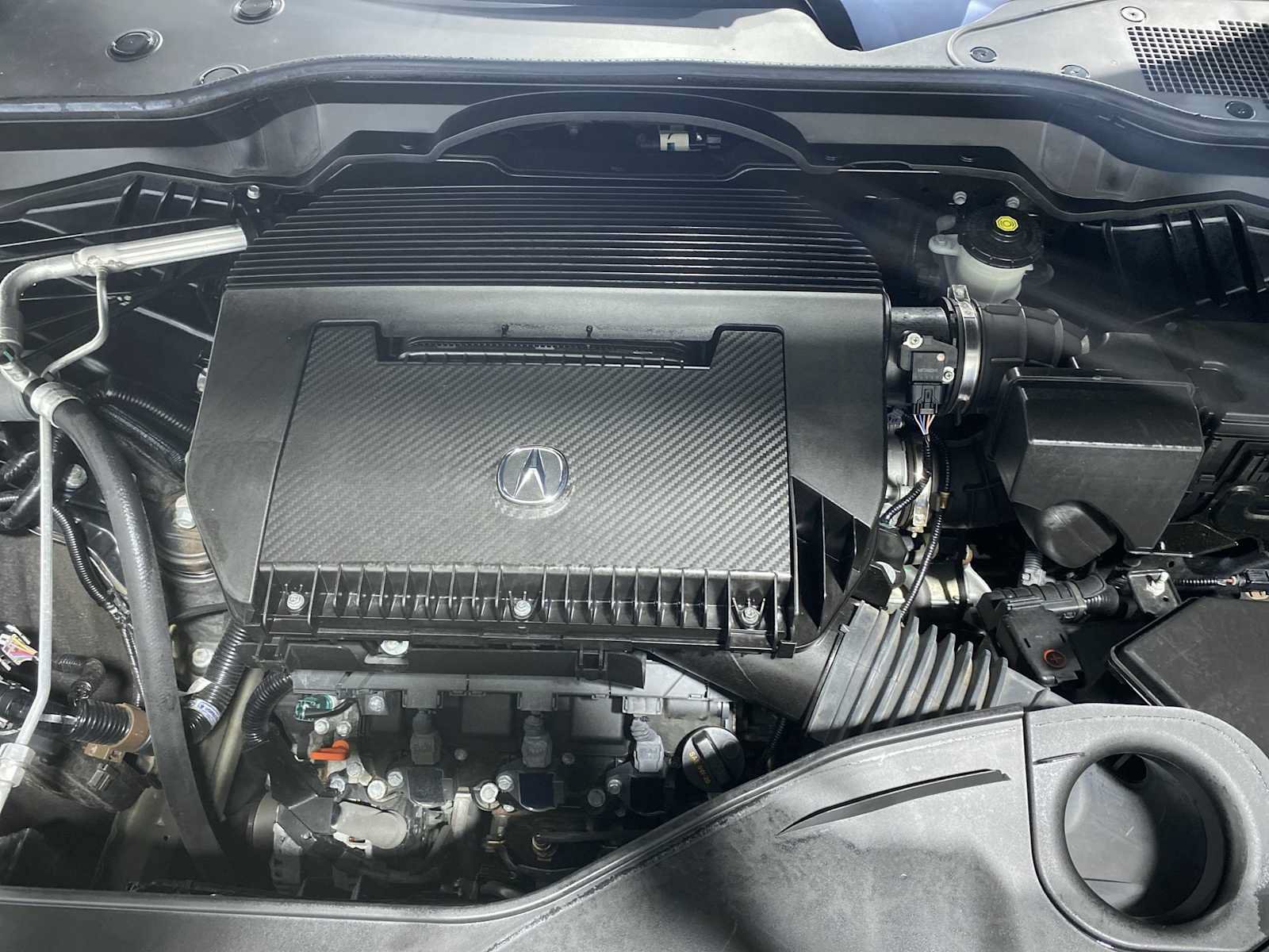 Used 2024 Acura MDX SH-AWD w/ Technology Package image 9