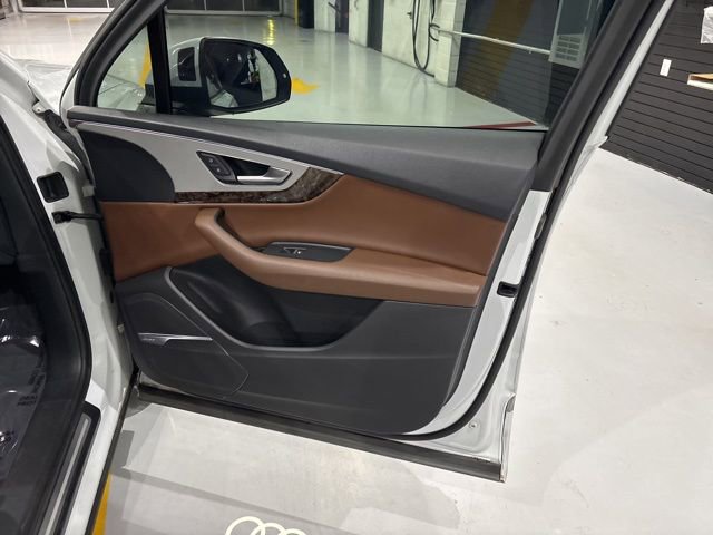Used 2019 Audi Q7 2.0T Premium Plus image 28