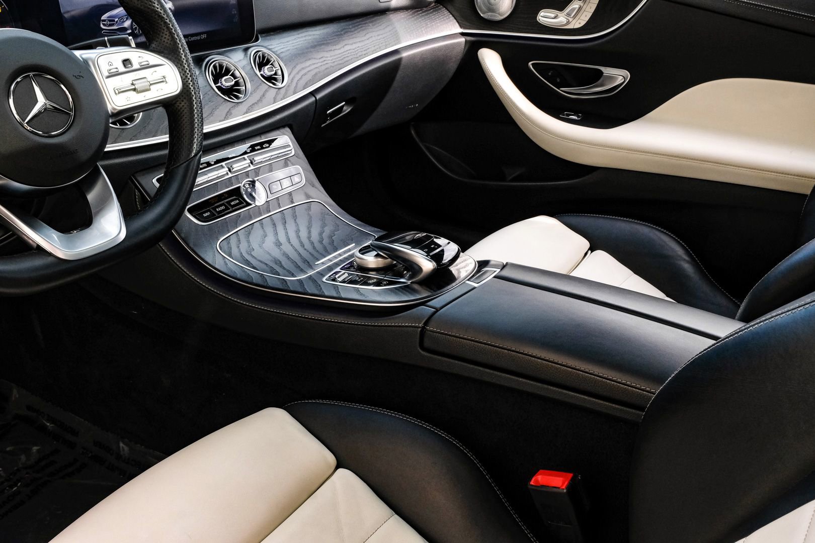 Used 2020 Mercedes-Benz E 450 Coupe image 21