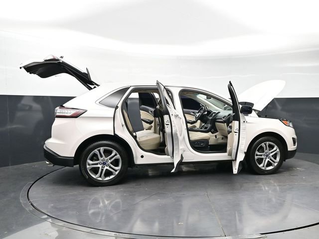 Used 2015 Ford Edge Titanium FWD image 41