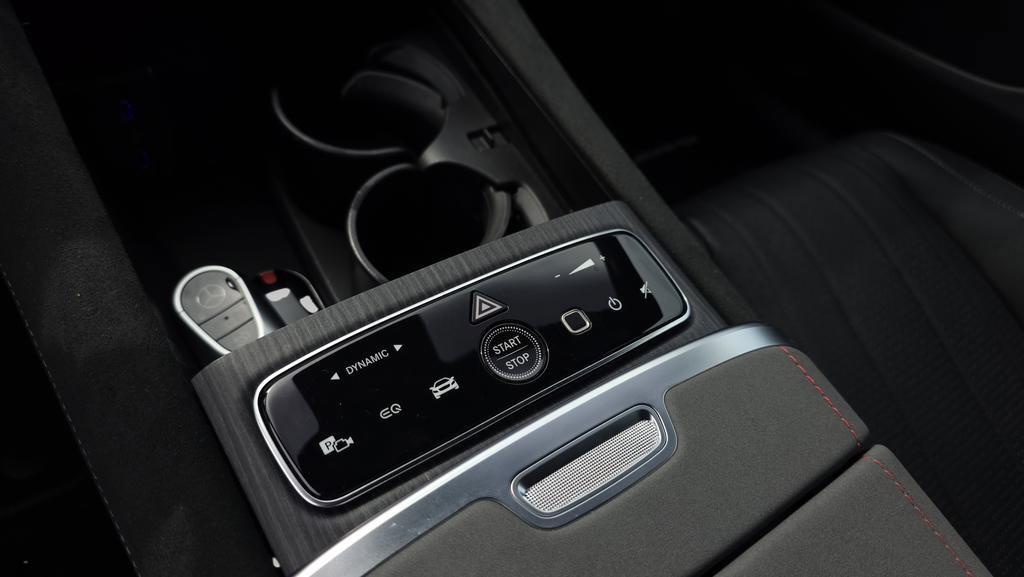 Used 2024 Mercedes-Benz EQS 580 4MATIC Sedan image 28