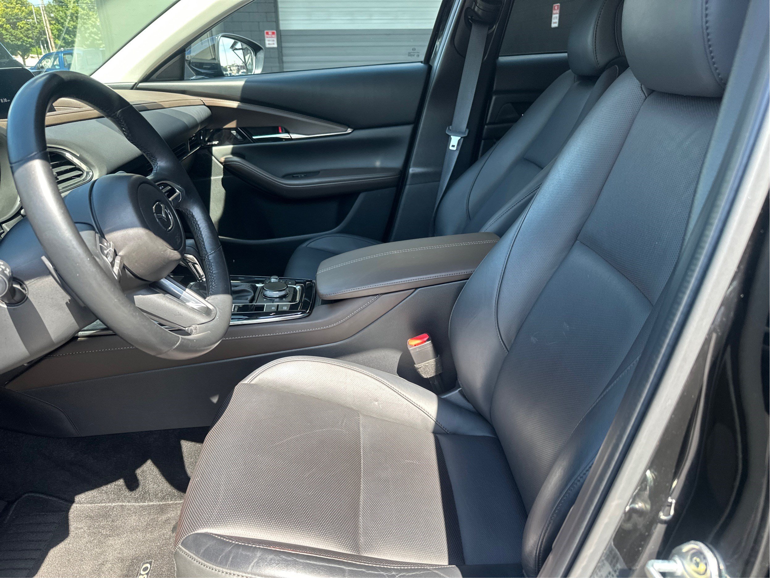 Used 2023 MAZDA CX-30 AWD 2.5 S w/ Premium Package image 9