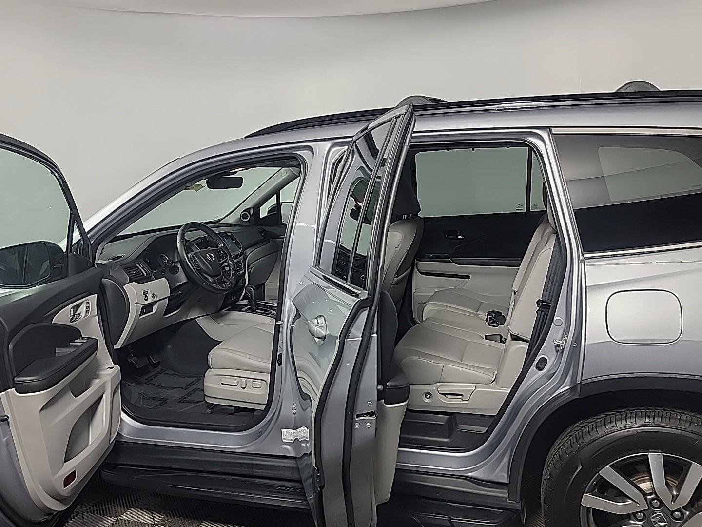 Used 2019 Honda Pilot EX-L image 16