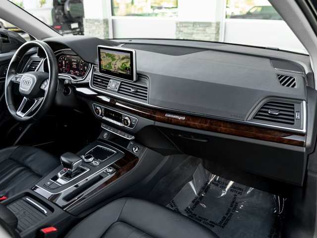 Used 2019 Audi Q5 2.0T Premium Plus w/ Premium Plus Package image 28