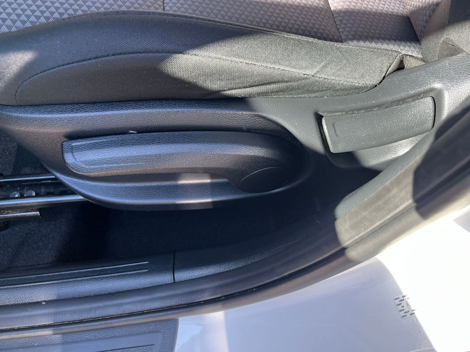 Used 2025 Kia Soul LX w/ LX Technology Package image 22