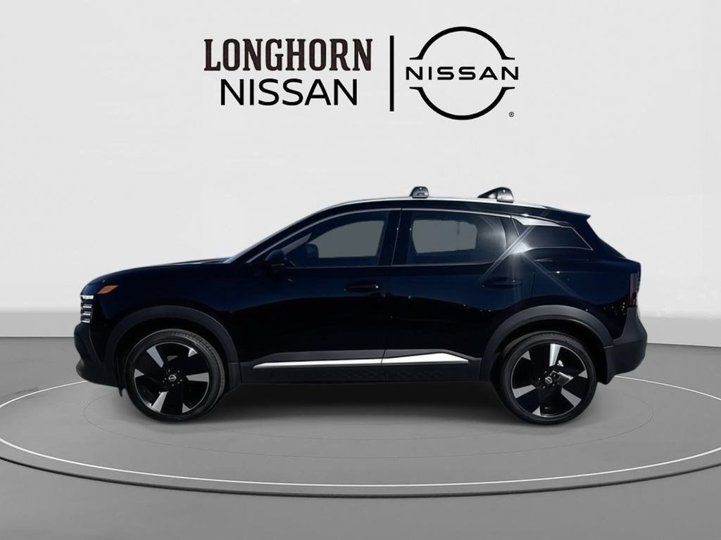 New 2026 Nissan Kicks SR w/ Illumination Package FWD image 4