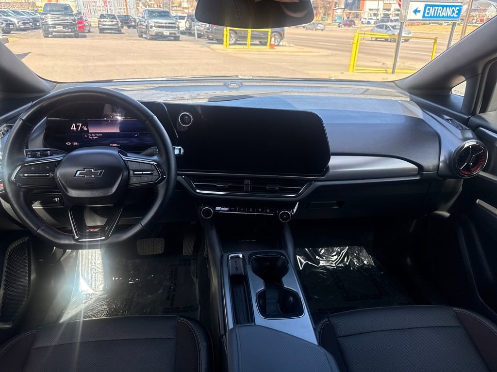 Used 2025 Chevrolet Equinox EV RS image 12